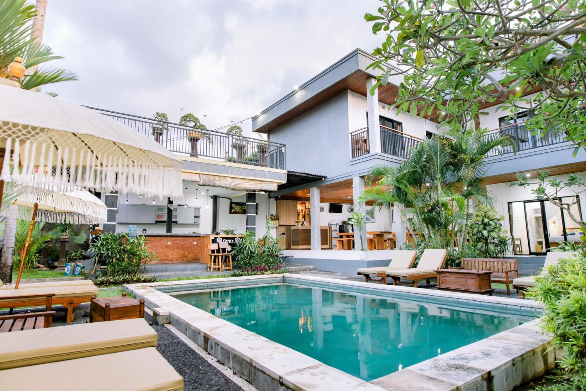 Lemon Guest House Canggu Exterior foto